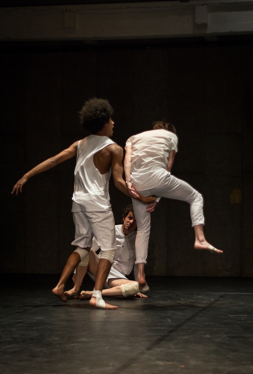 IMPOSTURES HD credit photo EMMA DERRIER3